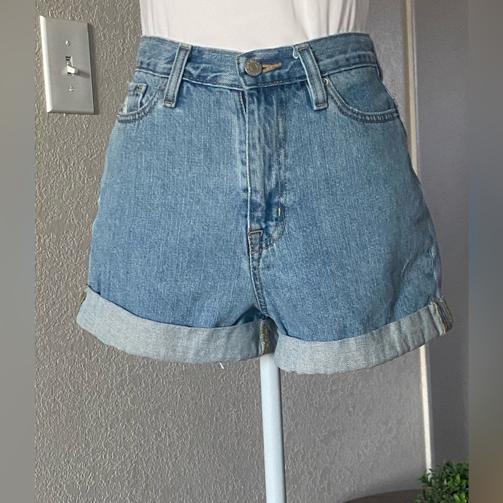 BDG Light Blue‎ Jean Shorts size 25